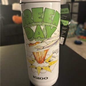 Green Day Igloo Tumbler - NWT